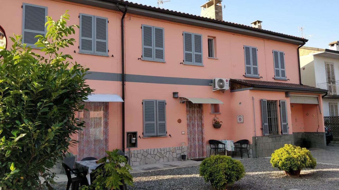 Marinella Guest House Cornale Dış mekan fotoğraf